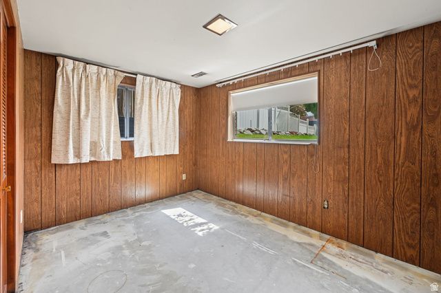 1390 W MARINWOOD AVE, Taylorsville, UT 84123
