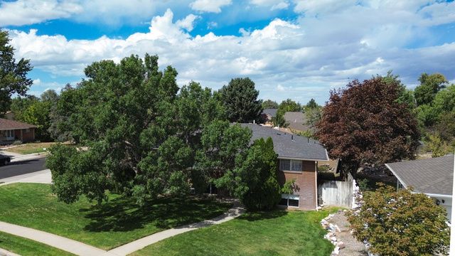 1390 W MARINWOOD AVE, Taylorsville, UT 84123