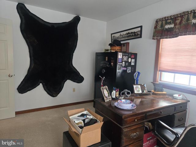 3 WHITE OAK DR, Fleetwood, PA 19522