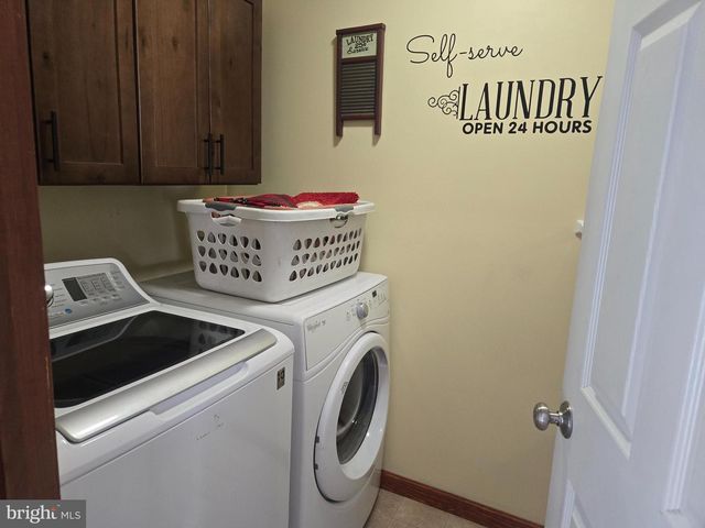 3 WHITE OAK DR, Fleetwood, PA 19522