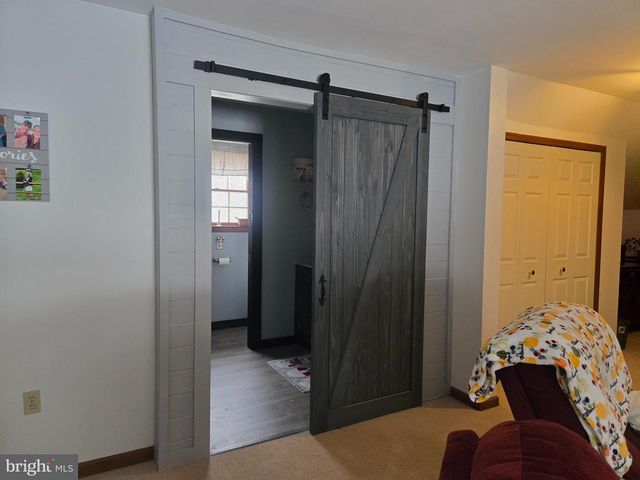 3 WHITE OAK DR, Fleetwood, PA 19522