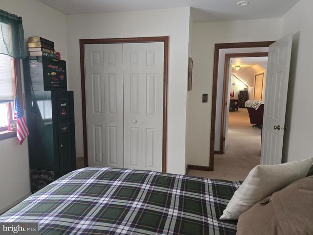 3 WHITE OAK DR, Fleetwood, PA 19522