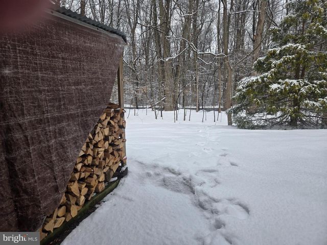 3 WHITE OAK DR, Fleetwood, PA 19522