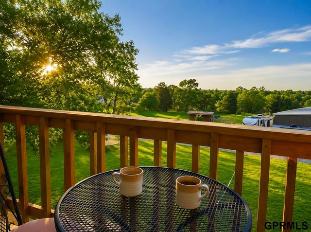 2950 Forestview Circle, Lincoln, NE 68522