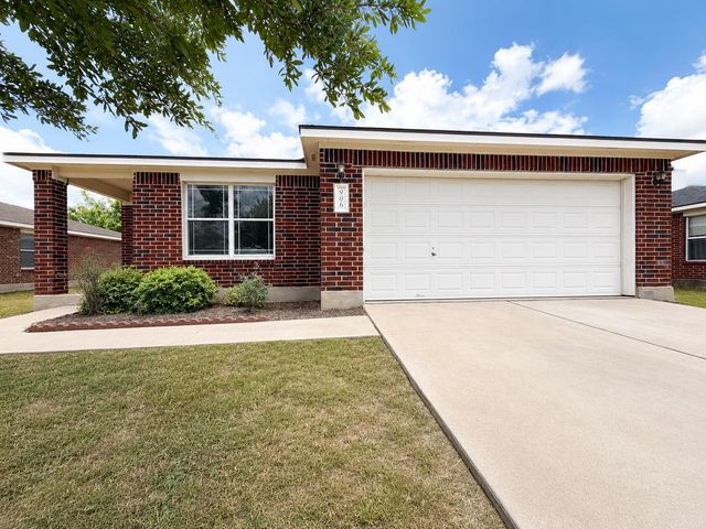 906 W South ST, Leander, TX 78641