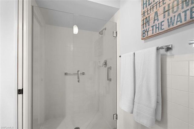 589 Serendipity DR 589, Naples, FL 34108