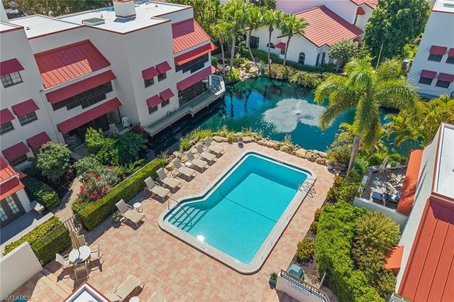 589 Serendipity DR 589, Naples, FL 34108