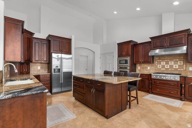 439 E STOKES AVE, Draper, UT 84020