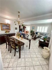 823 Commonwealth Avenue, Venice (los Angeles), CA 90291