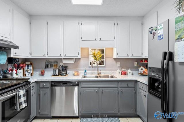 161 Cherry Drive, Toney, AL 35773