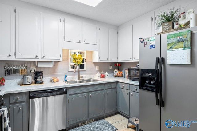 161 Cherry Drive, Toney, AL 35773