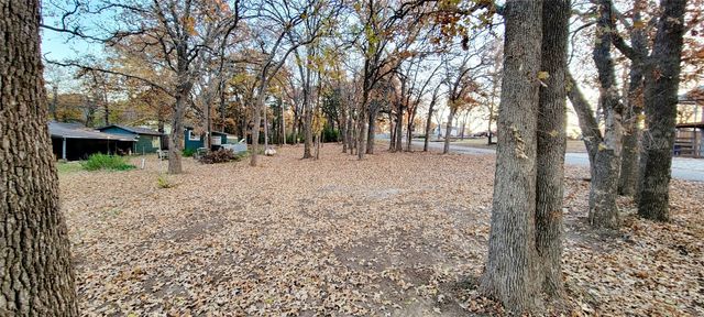 1963 Hillcrest Circle, Gordonville, TX 76245