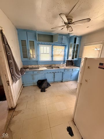 2964 E 42nd Street, Indianapolis, IN 46205