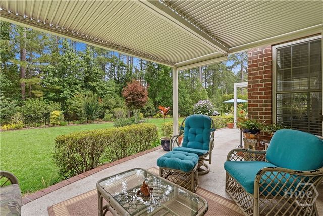 33 Lake Heron Court W, Pooler, GA 31322