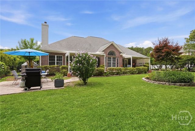 33 Lake Heron Court W, Pooler, GA 31322