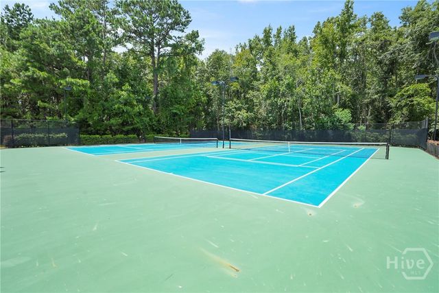 33 Lake Heron Court W, Pooler, GA 31322