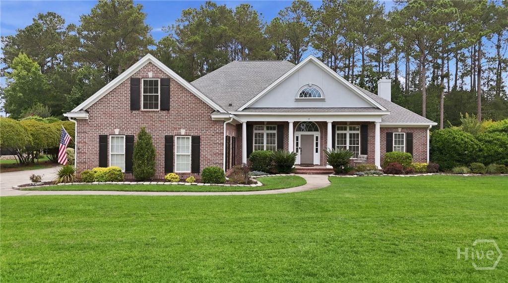 Image 1 of property listing at 33 Lake Heron Court W, Pooler, GA 31322