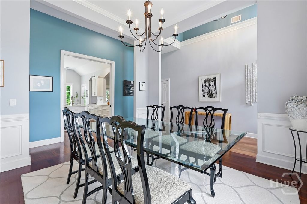 Image 12 of property listing at 33 Lake Heron Court W, Pooler, GA 31322