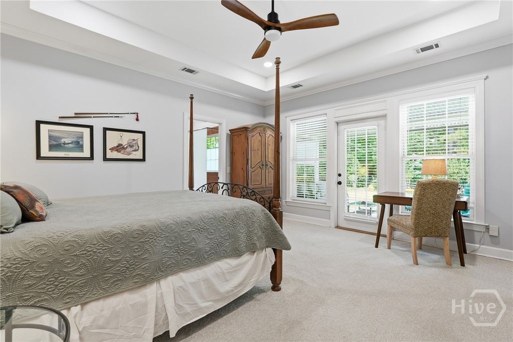 Image 27 of property listing at 33 Lake Heron Court W, Pooler, GA 31322