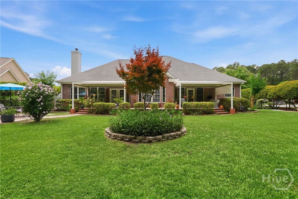 Image 40 of property listing at 33 Lake Heron Court W, Pooler, GA 31322