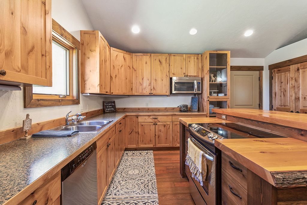 560 Windfield Lane, Columbia Falls, MT 59912 photo 20