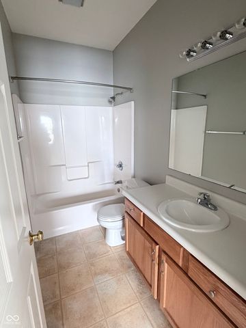 5599 Dunston Drive, Lafayette, IN 47905