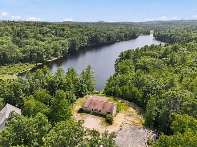17 Vista Way, Barrington, NH 03825