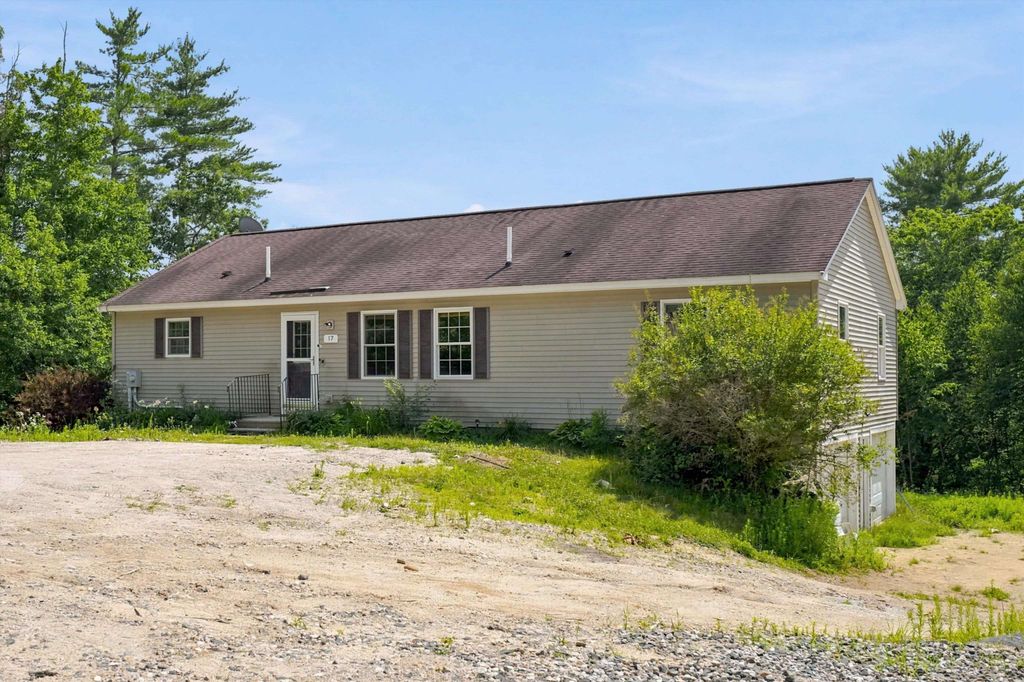 17 Vista Way, Barrington, NH 03825