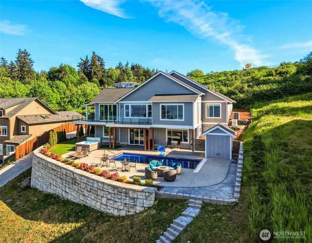 1018 Clear Morning Lane, Camano Island, WA 98282