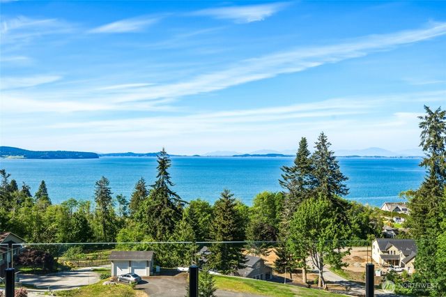 1018 Clear Morning Lane, Camano Island, WA 98282