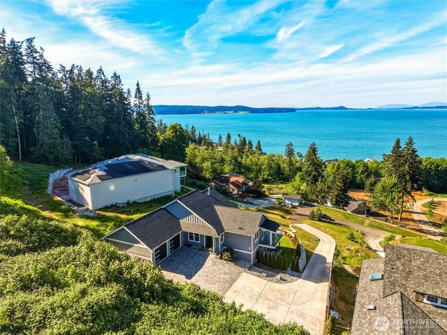1018 Clear Morning Lane, Camano Island, WA 98282
