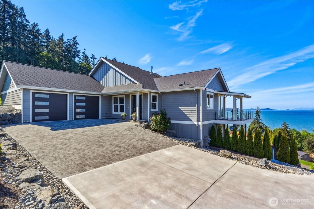 1018 Clear Morning Lane, Camano Island, WA 98282