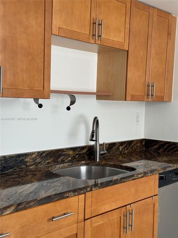 6725 Harding Ave 503, Miami Beach, FL 33141