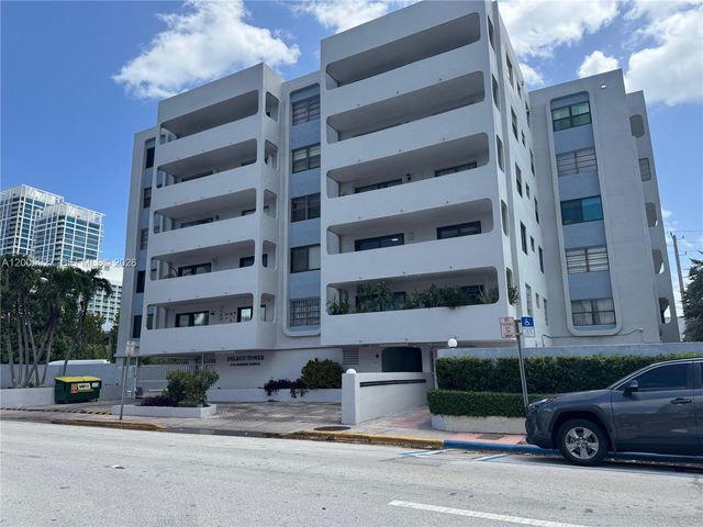 6725 Harding Ave 503, Miami Beach, FL 33141