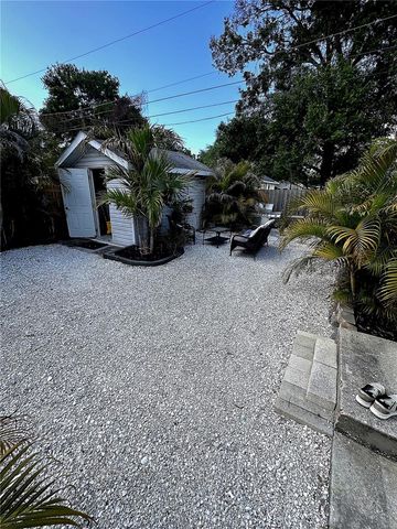 522 ROSERY ROAD NW, Largo, FL 33770