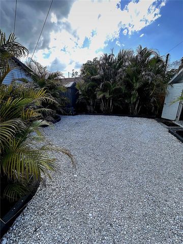 522 ROSERY ROAD NW, Largo, FL 33770