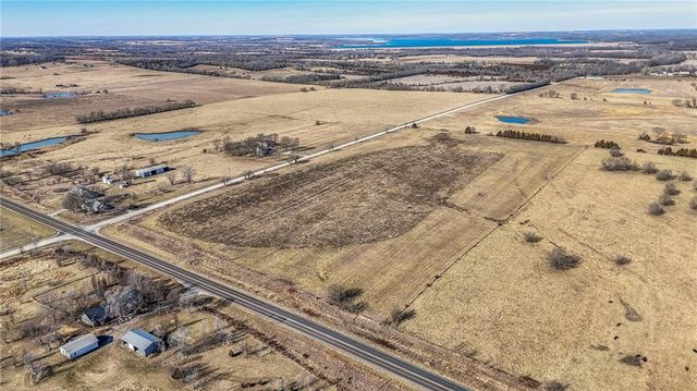 K-68 Highway, Paola, KS 66071