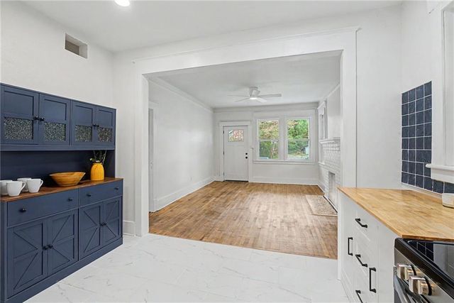 812 E 33rd Street, Savannah, GA 31401