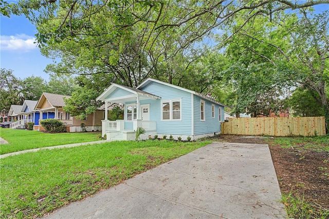 812 E 33rd Street, Savannah, GA 31401