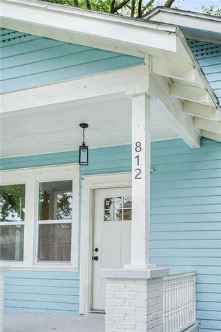 812 E 33rd Street, Savannah, GA 31401