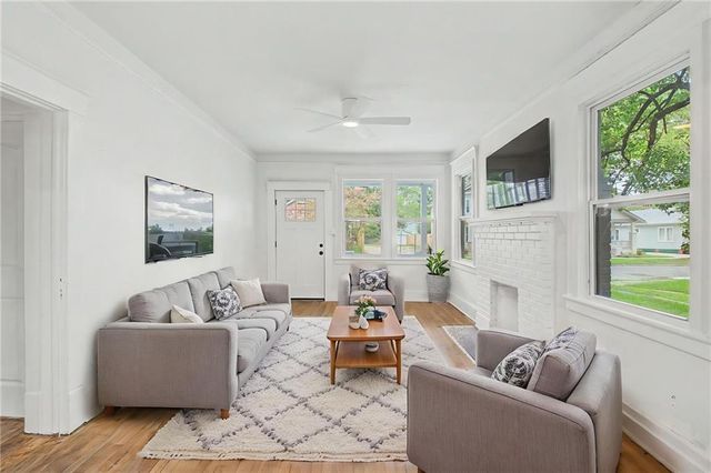 812 E 33rd Street, Savannah, GA 31401