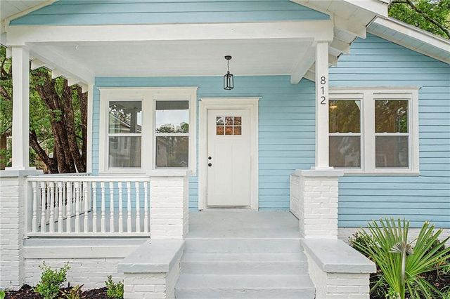 812 E 33rd Street, Savannah, GA 31401