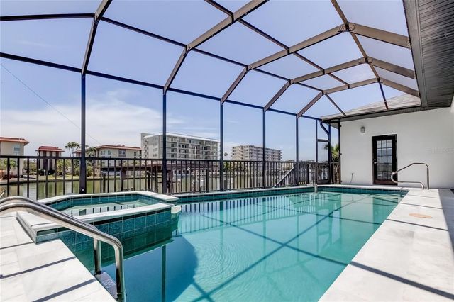 112 LEEWARD ISLAND, Clearwater, FL 33767