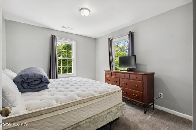 975 River Bend Drive, Burgaw, NC 28425