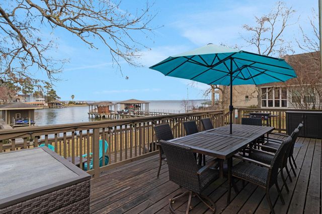 81 Harbour Point Circle, Coldspring, TX 77331