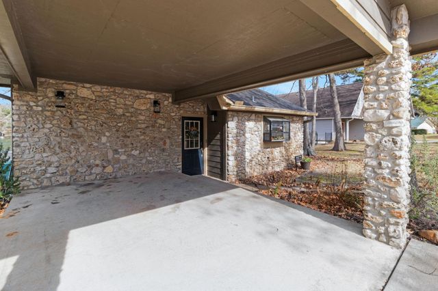 81 Harbour Point Circle, Coldspring, TX 77331