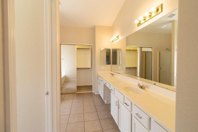 1739 E Olive Avenue, Gilbert, AZ 85234