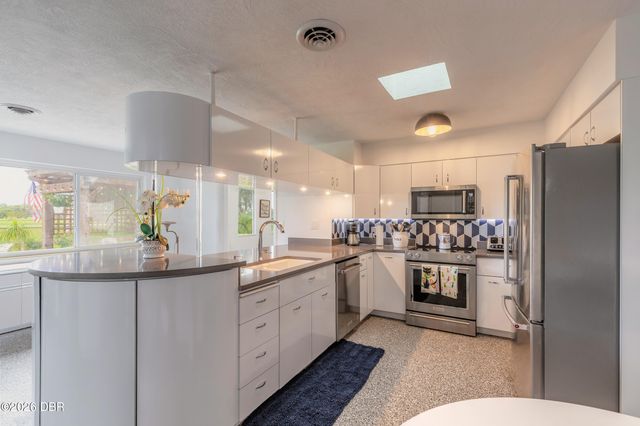 801 Fairway Drive, New Smyrna Beach, FL 32168