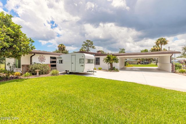 801 Fairway Drive, New Smyrna Beach, FL 32168
