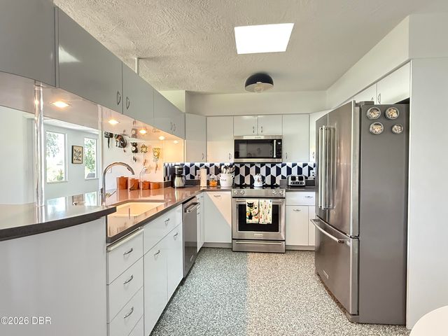 801 Fairway Drive, New Smyrna Beach, FL 32168